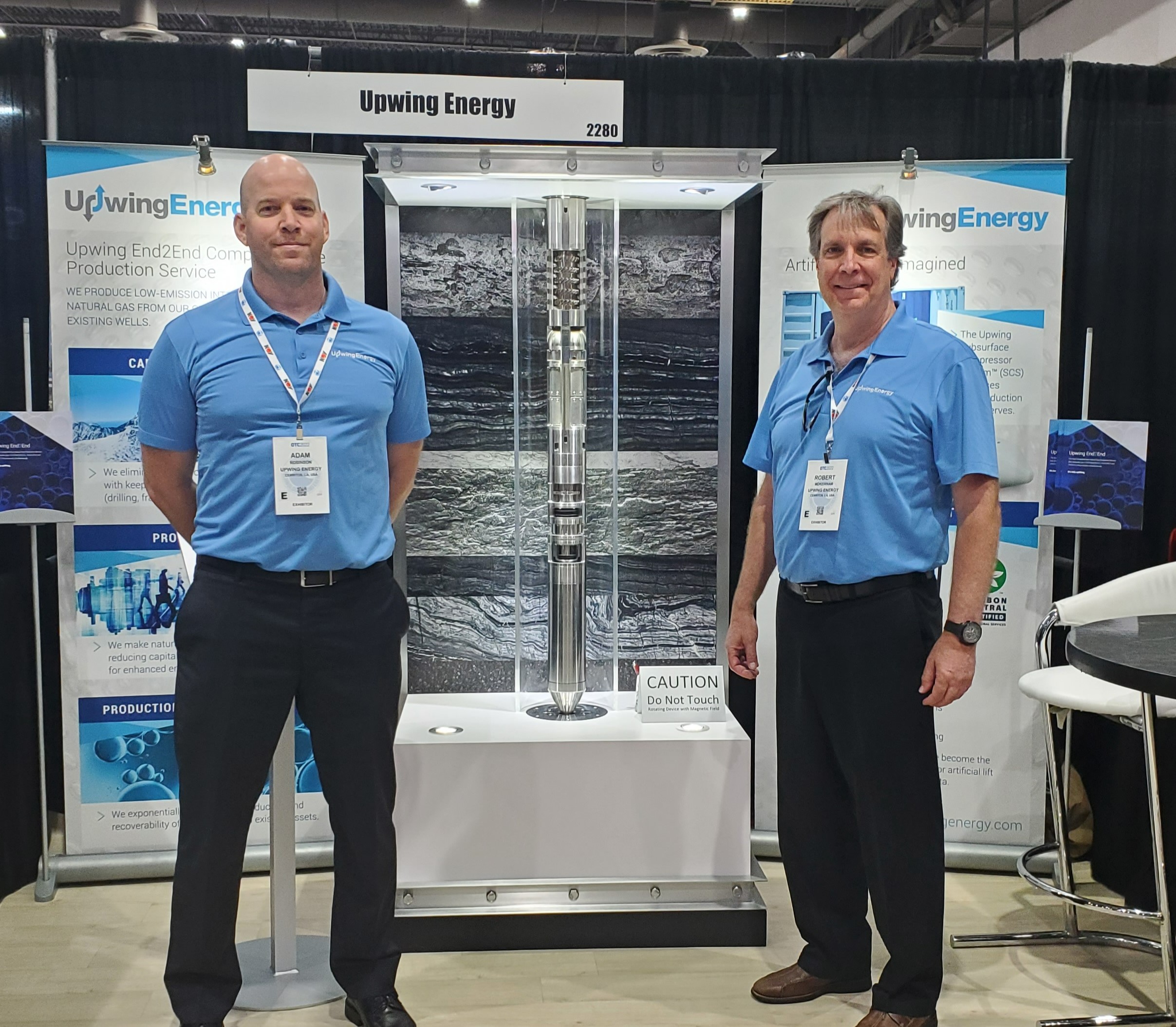 Bob and Adam at tradeshow 